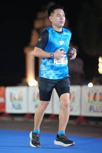 BIB: 101, 43292
                            <button type="button" onclick="openModal(19769771)" class="btn btn-primary btn-sm float-right btn-popup" data-toggle="modal" data-target=".modal-high-quality">
                        <i class="fas fa-shopping-cart"></i> Add to Cart
                    </button>
                                            <button type="button" onclick="isThisMe(19769771, true)" class="btn btn-success btn-sm float-right btn-popup btn-isme hidden" data-toggle="tooltip" data-placement="bottom" title="นี่คือรูปของคุณใช่ไหม คลิกที่นี่เพื่อเอาเข้าอัลบั้ม">
                        <i class="fas fa-plus"></i> Add to album
                    </button>
                    <button type="button" onclick="isThisMe(19769771, false)" class="btn btn-warning btn-sm float-right btn-popup btn-isnotme hidden">
                        <i class="fas fa-ban"></i> Remove from album
                    </button>